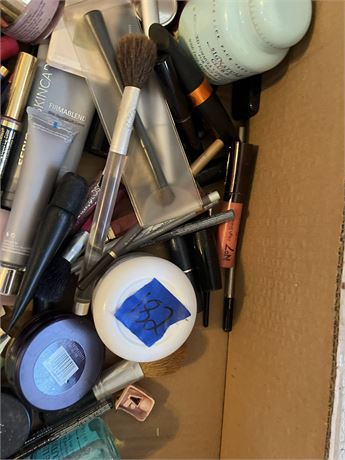 Makeup Lot