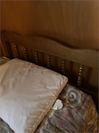 Twin Bed