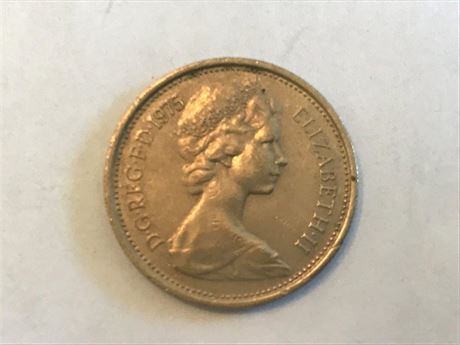 1975 Britain 5 New Penny