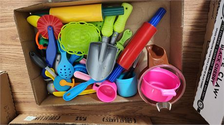 Lot Of Kids Pretend Kitchen Play Toys