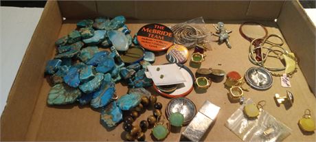Lot Of Jewelry & Buttons