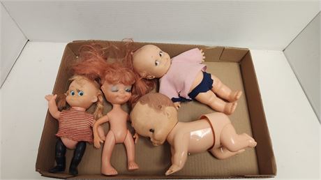 Lot Of Vintage Dolls