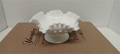 White Hobnail short Pedestal Bowl