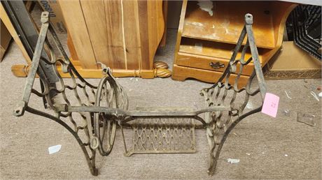 Vintage sewing Machine base