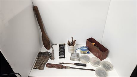 Lot Of Vintage Miscellaneous Items