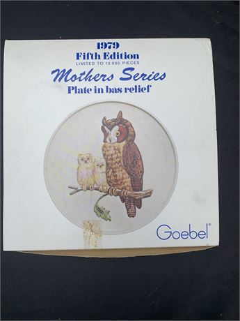 Vintage Goebel Mother's Series Collector Plate 1979 Owl And Babies