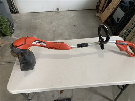 Black & Decker Grass Hog Electric String Yard Trimmer Weed Wacker - Works