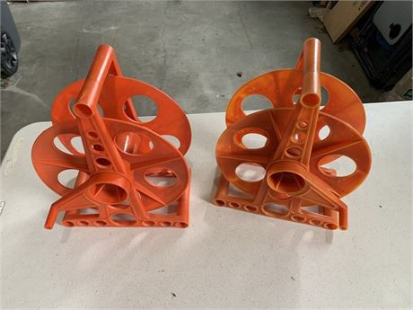 Set Of 2 Plastic Cord Reels With Turn Handle And Stand By Kord Manager