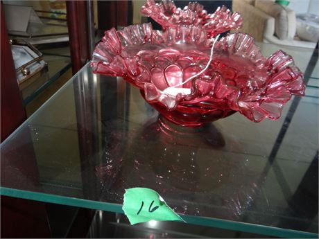 Vase- Probably Fenton