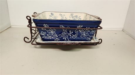 Temptation Floral Lace 2 QT. Baking Dish