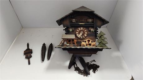Schwarz Waldmade Antique Cuckoo Clock NOT TESTED Good Condition