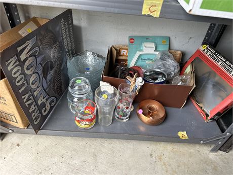contents of shelf D