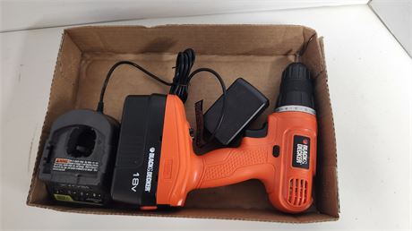 Black & Decker 18Volt Rechargeable Drill & Ryobi Charger. TESTED & WORKS