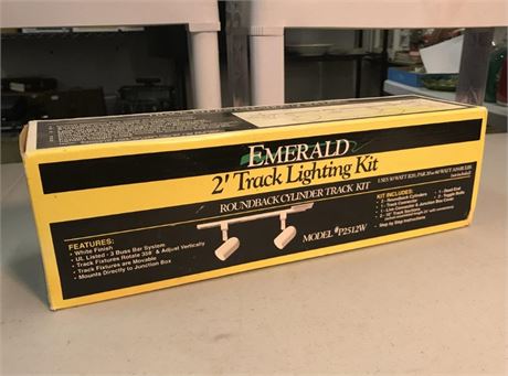 Emerald 2' Track Lighting Kit