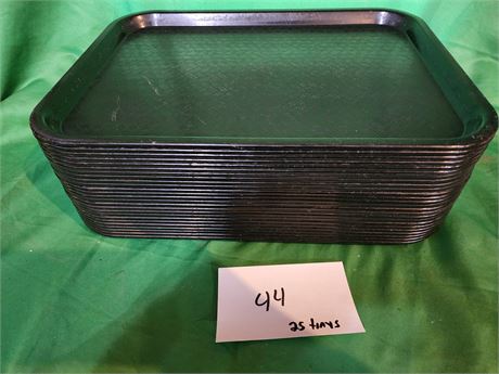 25 Serving trays