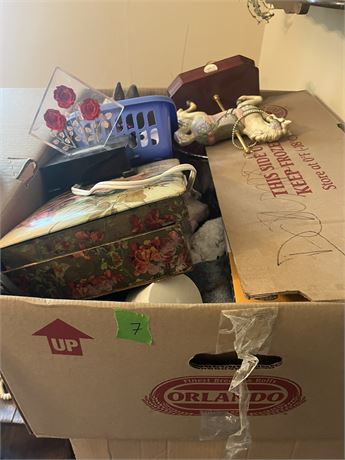 Misc. Decor Lot