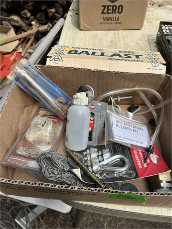 Brake Bleeder Kit, Misc.