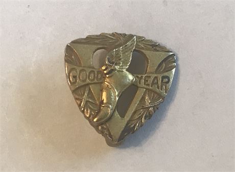 Goodyear V Pin