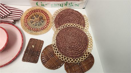 Lot Of Miscellaneous Collectables
