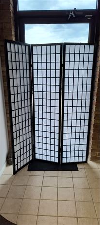 3 Panel Privacy Screen