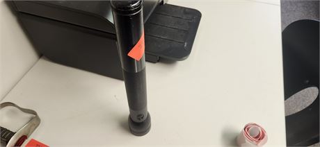 Mag lite Black Metal Flashlight