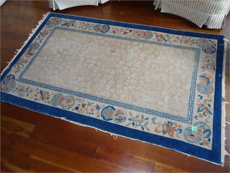 Rug