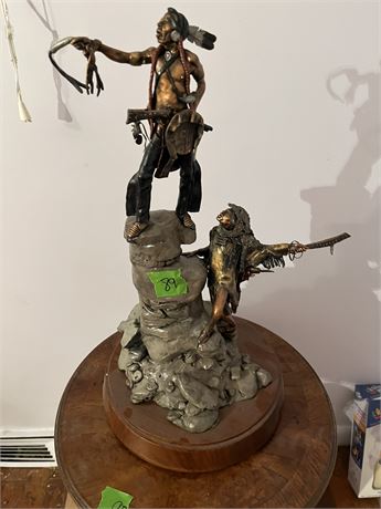 BEAR ROCK, David Lemon 19" Statue, Rotating Base