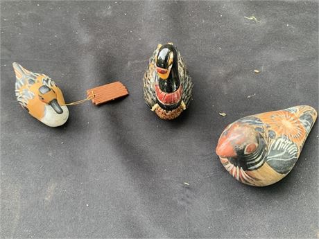 Vintage Decorative Carved Wood Duck Lot Made in Mexico and Uruguay
