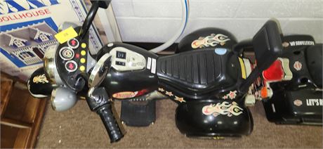 Harley Davidson Motorcyle Ride On Toy. NEW BATTERY. NEEDS WORK