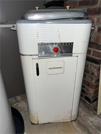 Vintage Standing Westinghouse Roaster