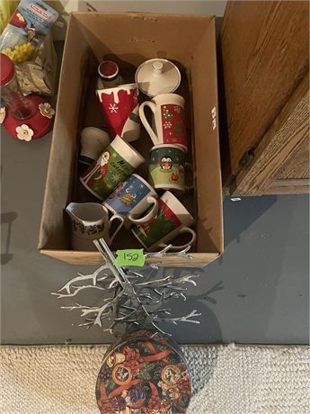 Holiday Mugs and Decor
