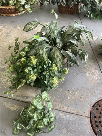 Silk Floral Arrangement