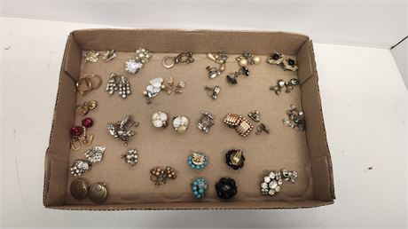 Lot Of Vintage Earrings
