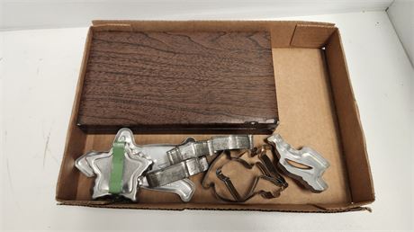 Vintage Metal Cookie Cutters & Vintage West Bend Steak Knives