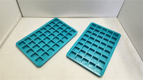 2 Wax Burner Cube Molds