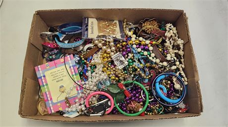 Lot Of Miscellaneous Jewelry