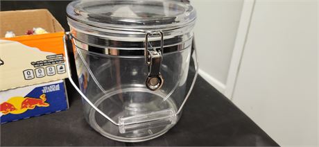 Plastic Storage Container
