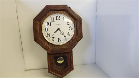 Howard Miller Dual Chime Pendulum Wall Clock. NOT TESTED