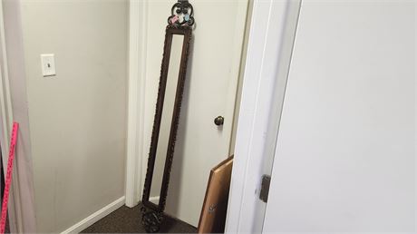 Large Unique Mirror