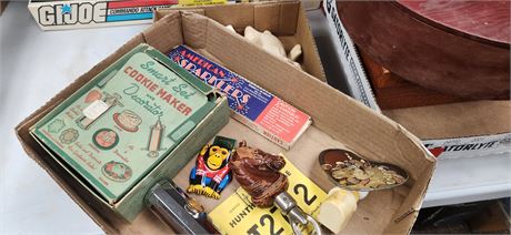 Vintage Fishing License & Miscellaneous Collectable Items