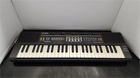 Casiotone MT-205 Electronic Keyboard NOT TESTED