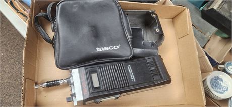 Realistic Citizen's Band Receiver & TRC -212 40 Channel Reciever