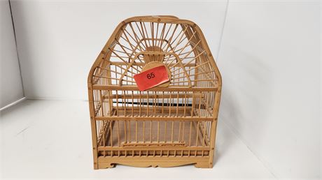 Wood Vintage Small Decorative Bird House. Good Condition
