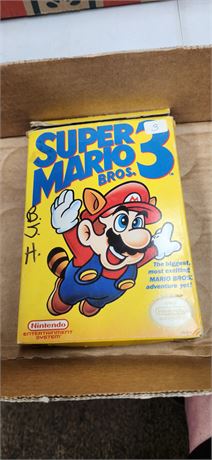Nintendo Super Mario 3 Video Game. NOT TESTED