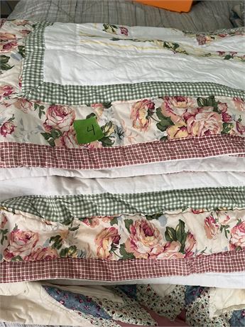 Handmade Quilts (2)