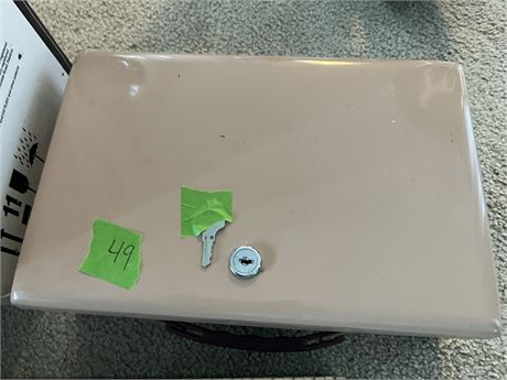 Metal Lock Box with Key