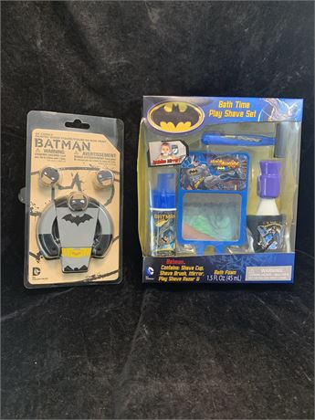 DC Comics Batman Kids Lot Wood Puzzle and Bath Time Playset New In Packaging