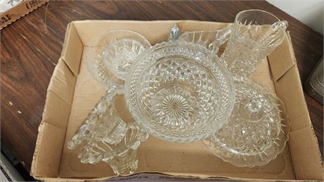 Lot Of Miscellaneous Glassware