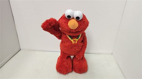 Sesame Street Elmo Toy. NOT TESTED