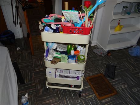 Nice Cart with Contents